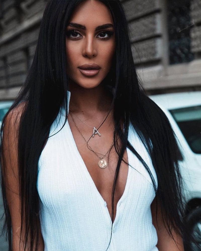 15P Serbian girl Anastasija Raznatovic