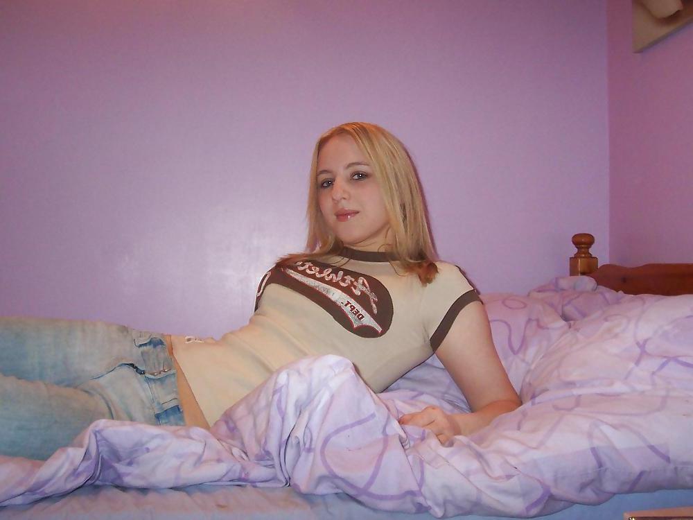 25P SCHMUTZIGES BLONDES TEENAGER