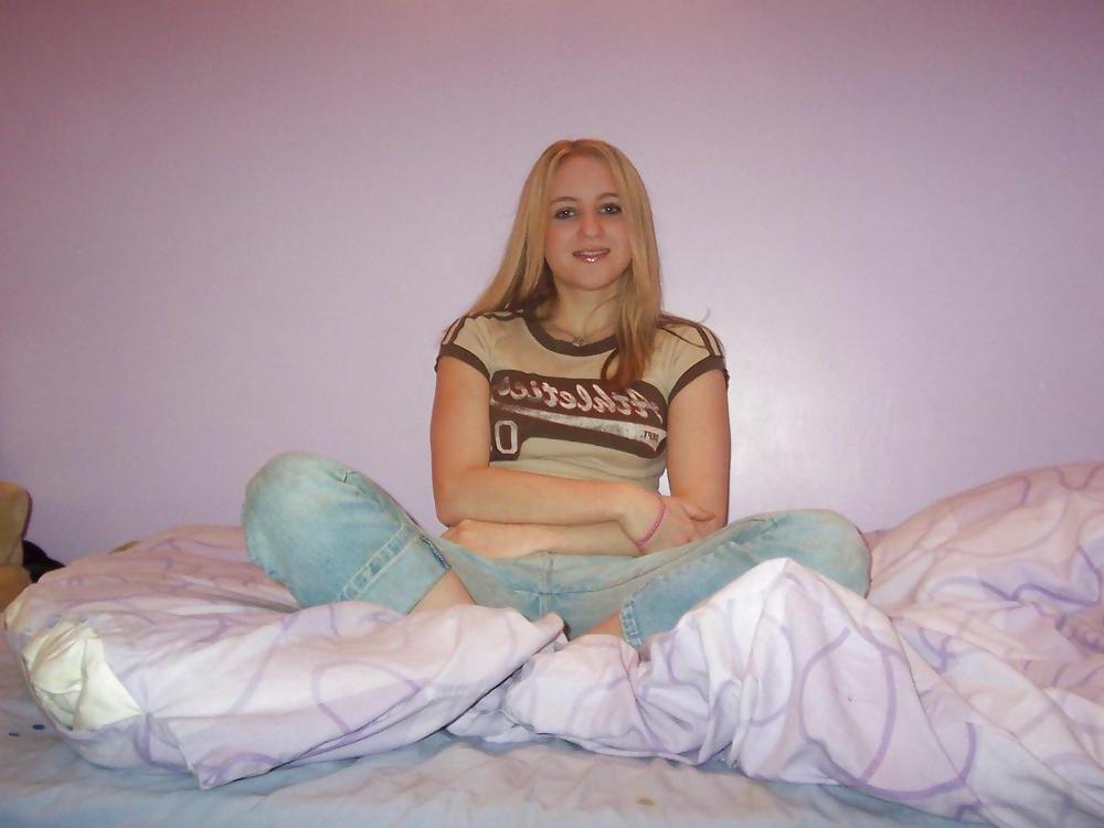 25P SCHMUTZIGES BLONDES TEENAGER