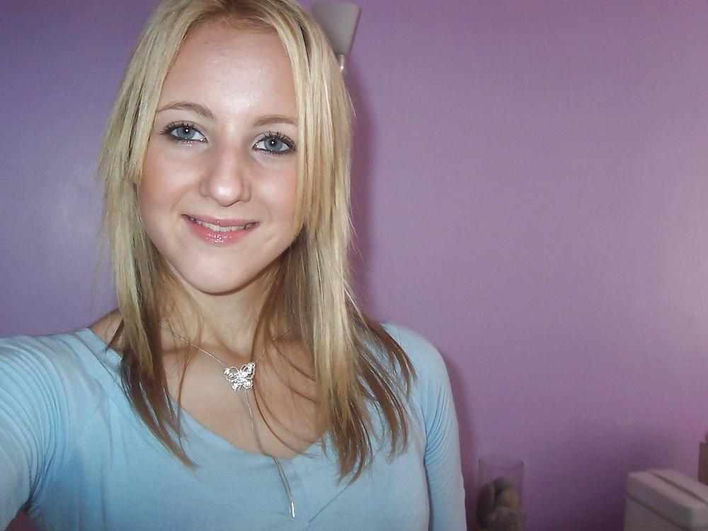 25P SCHMUTZIGES BLONDES TEENAGER