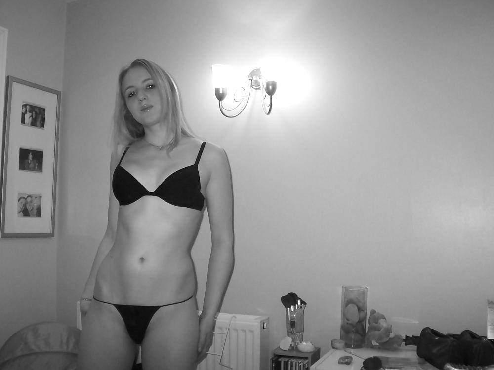 25P SCHMUTZIGES BLONDES TEENAGER