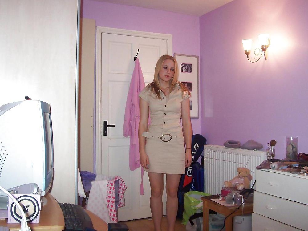 25P SCHMUTZIGES BLONDES TEENAGER