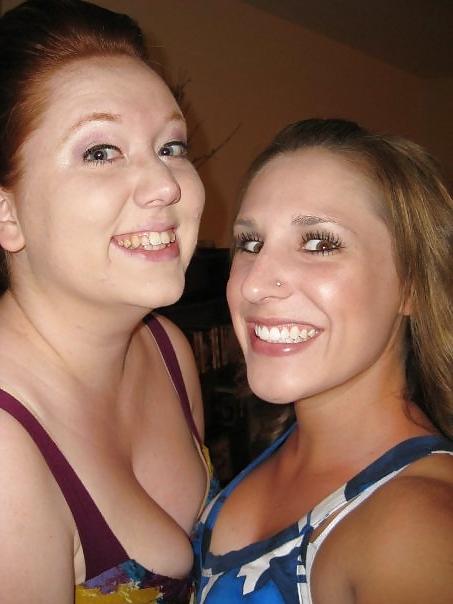 25P Freckled Redhead Blonde College Babes