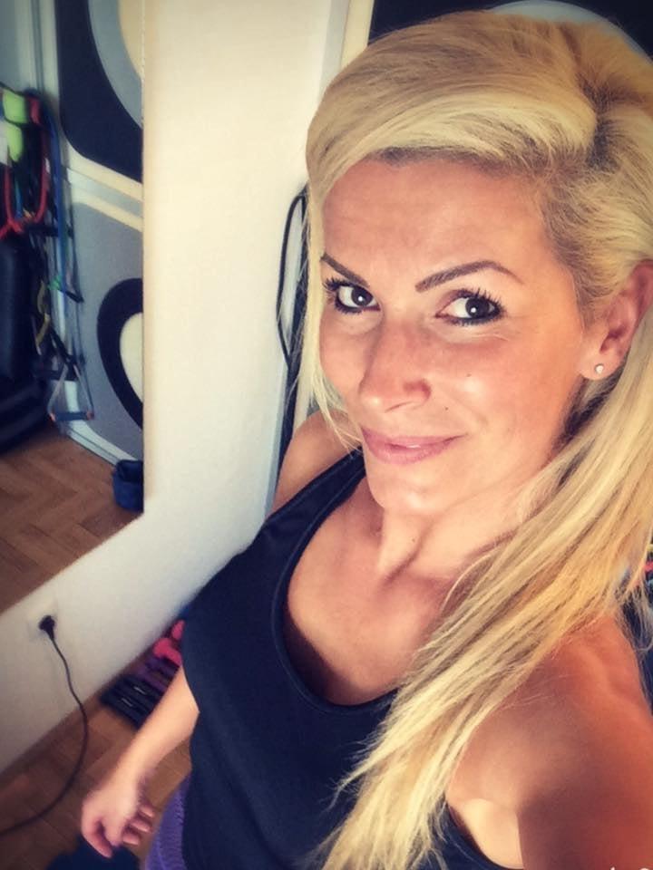 25P Serbian MILFs and Matures vol.135