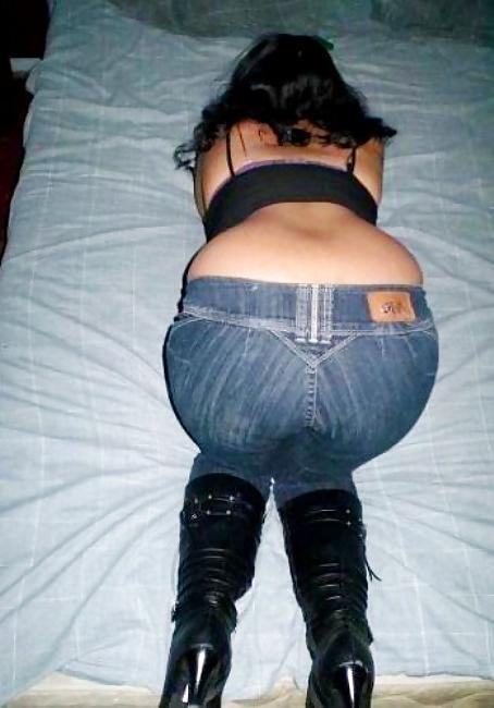 10P Thick Latin Slut From SmutDates.com