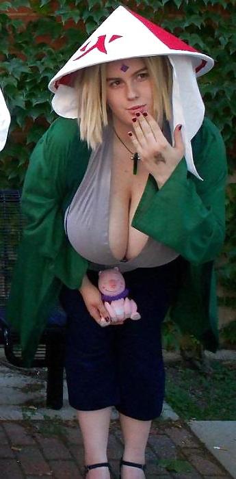 25P Cosplay (non-nude)