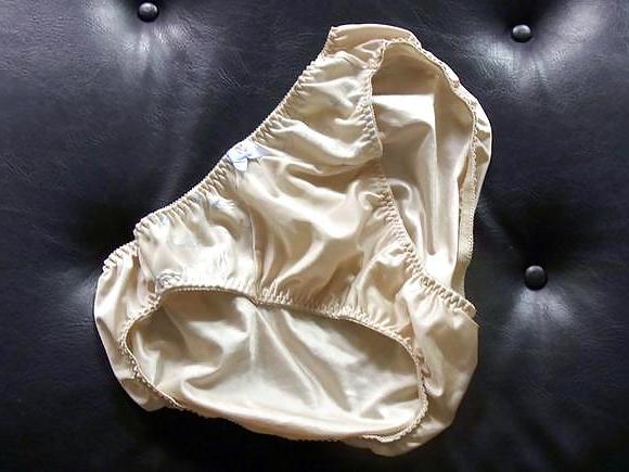 25P Dirty Worn Nylon Panties