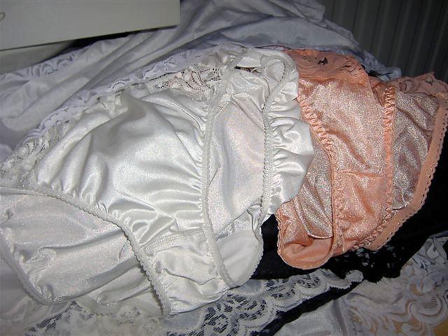 25P Dirty Worn Nylon Panties