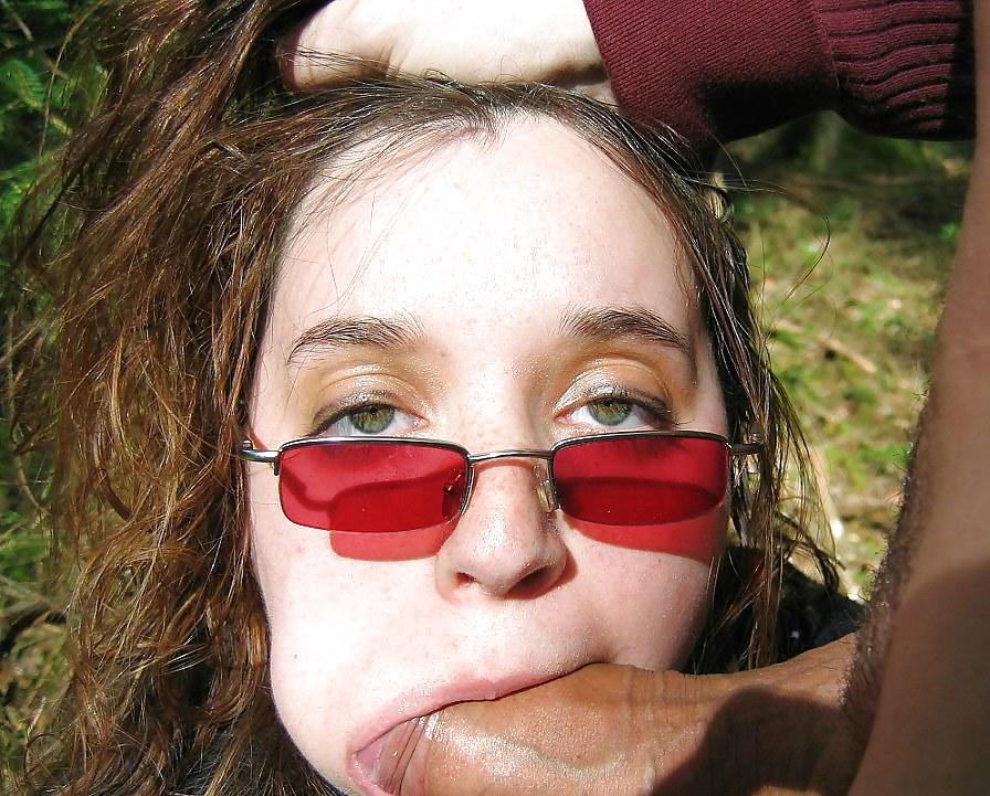 19P Blowjob in forest