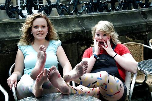 19P Dirty feet to tongewash 3