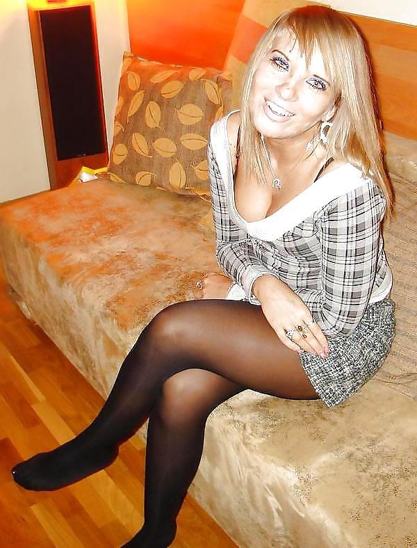 20P Amateurs in Stockings, Pantyhose & tights
