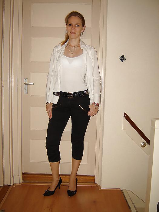 11P Nathalie horny mom dirty comments