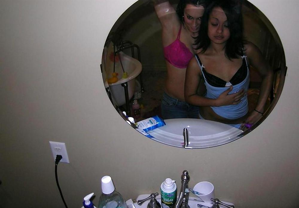 25P Nice brunette and her little sextoy