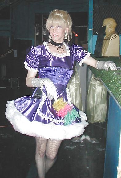 15P Cross Dressing 1
