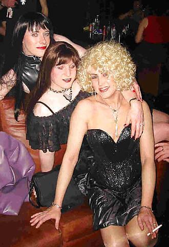 15P Cross Dressing 1