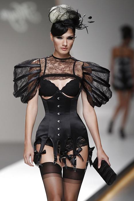 14P Sweet corset