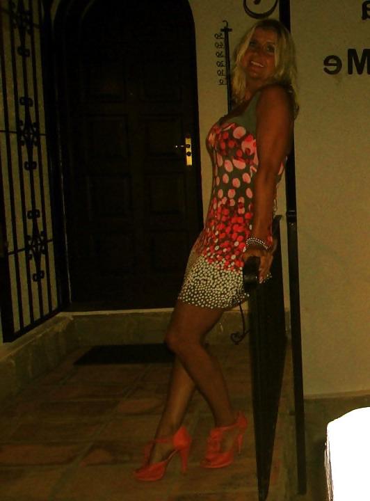 12P Mature mom Chantal 2 dirty comments 