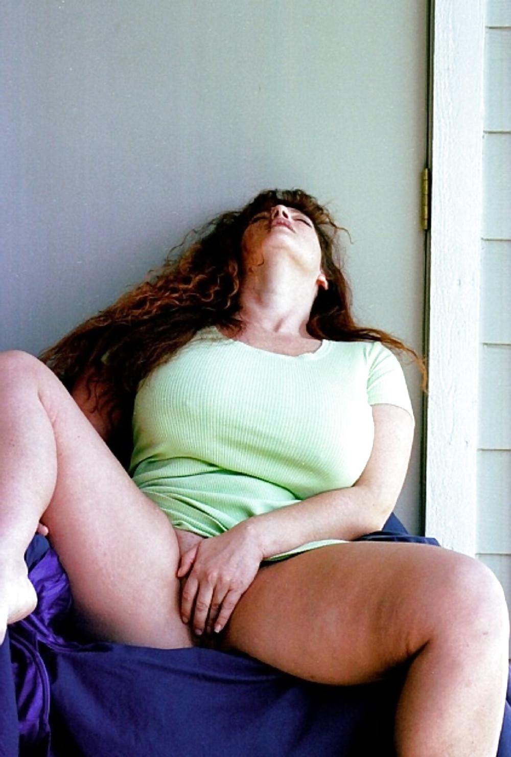 14P Thick Thighs Big Tits (Green Dress)
