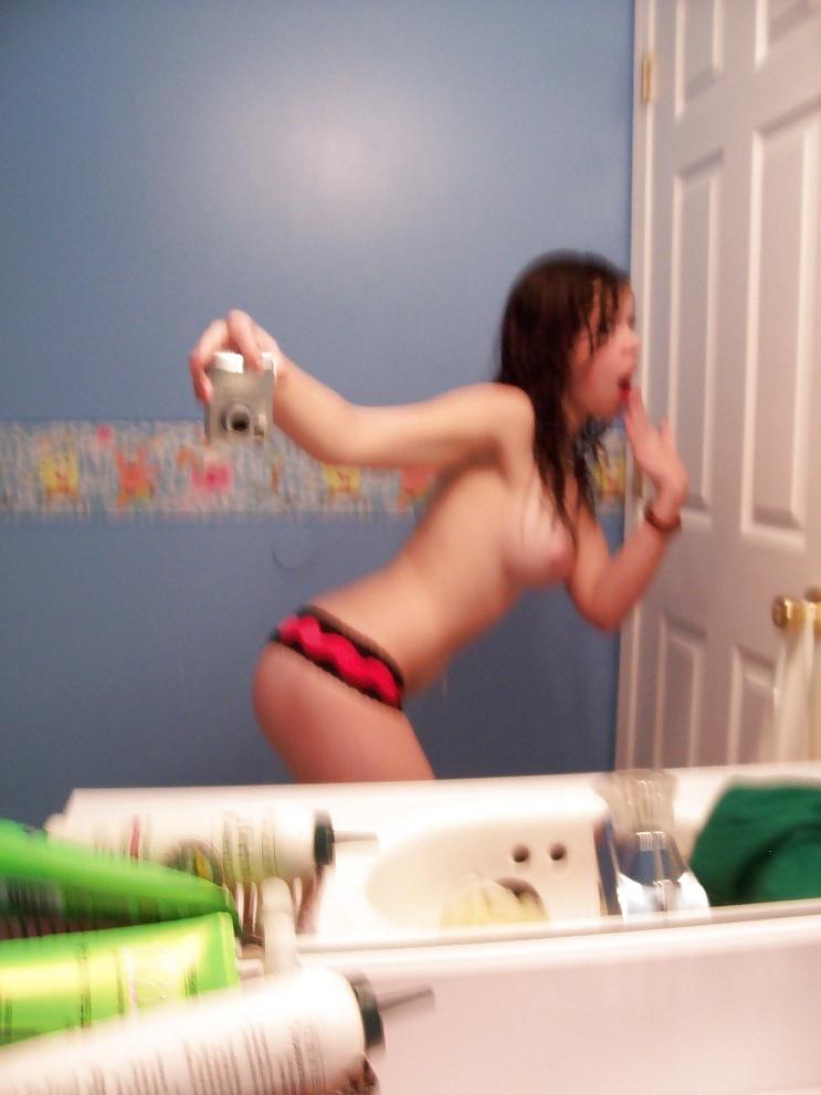 22P Sexy Little Whore