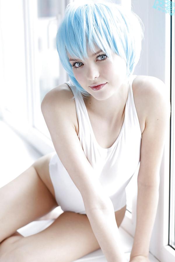 25P Sexy NoN-Japanese Cosplay Girls