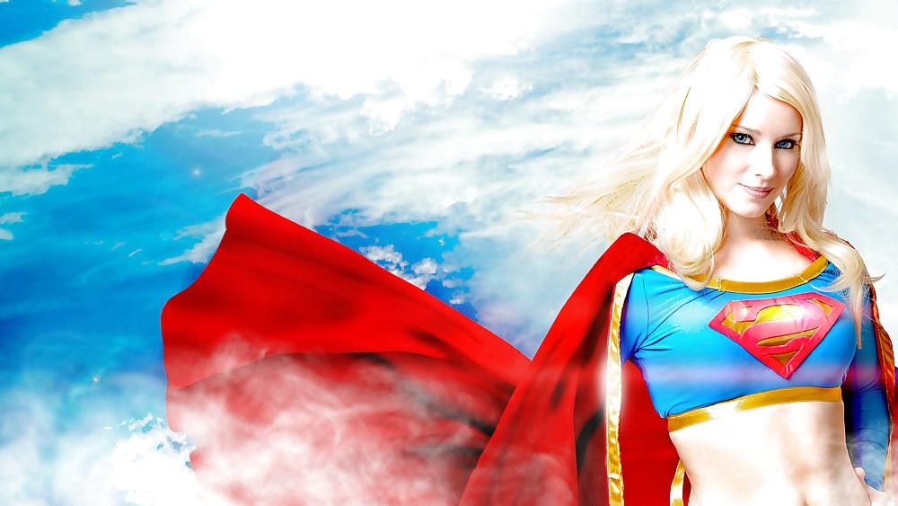 25P Sexy NoN-Japanese Cosplay Girls