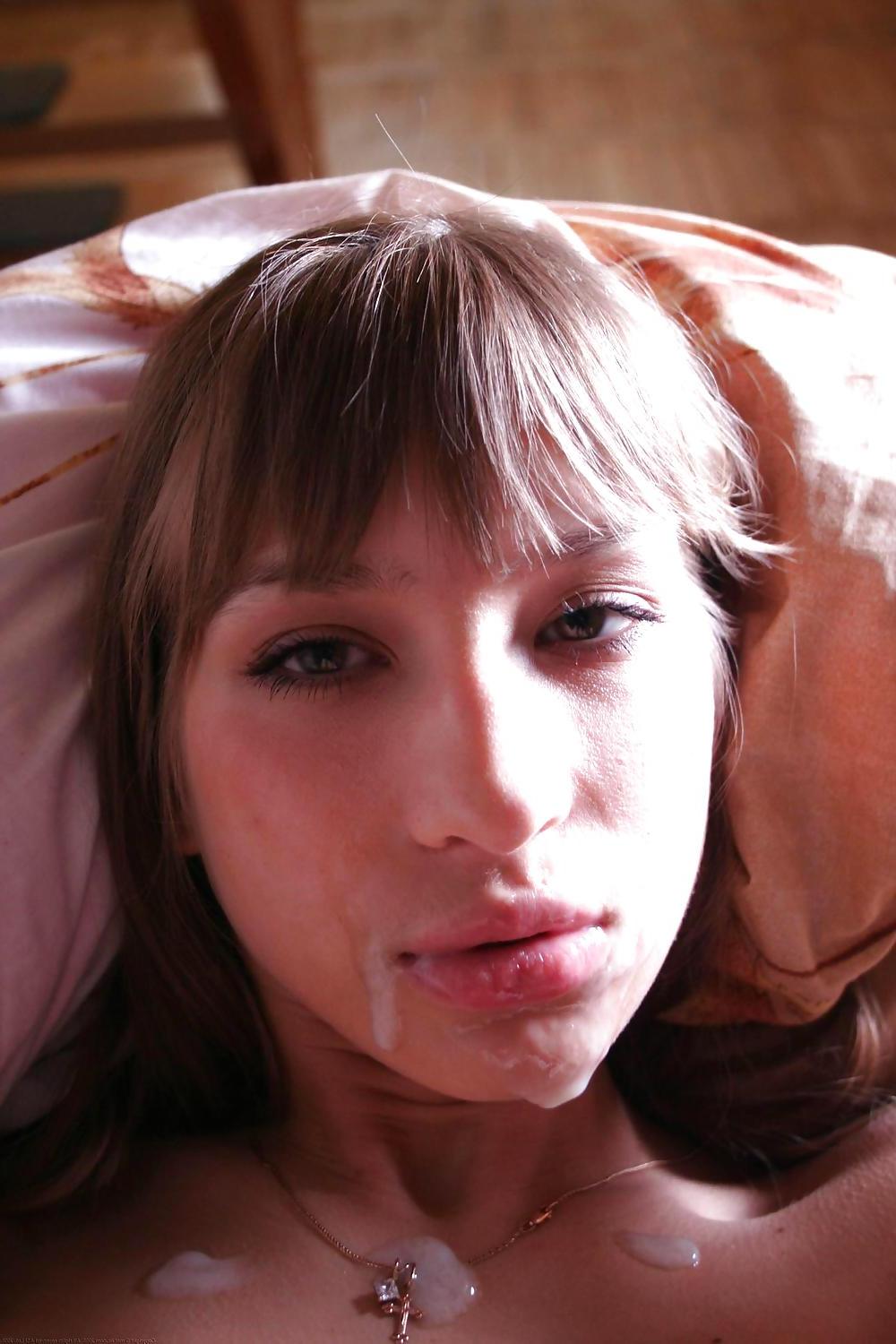 20P BUSTY TEEN LOVE FACIAL