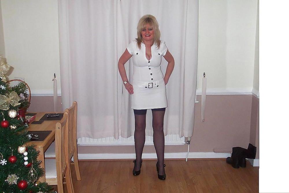 9P UK Amateur Slut Milf Samantha White Dress