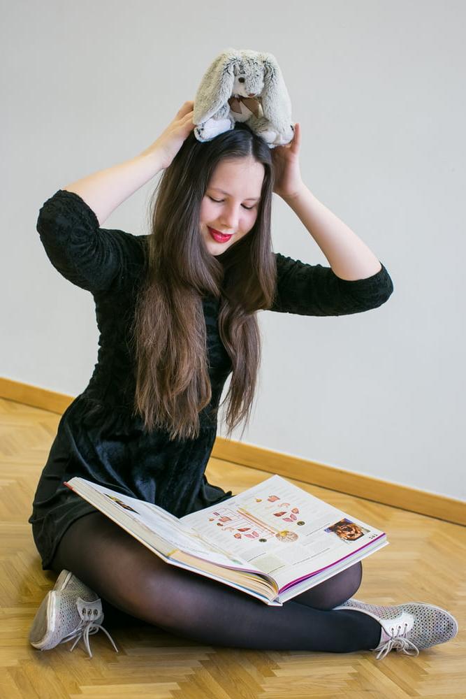 23P Student Portraits in Pantyhose