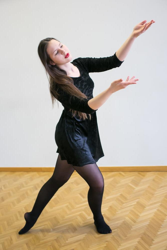 23P Student Portraits in Pantyhose