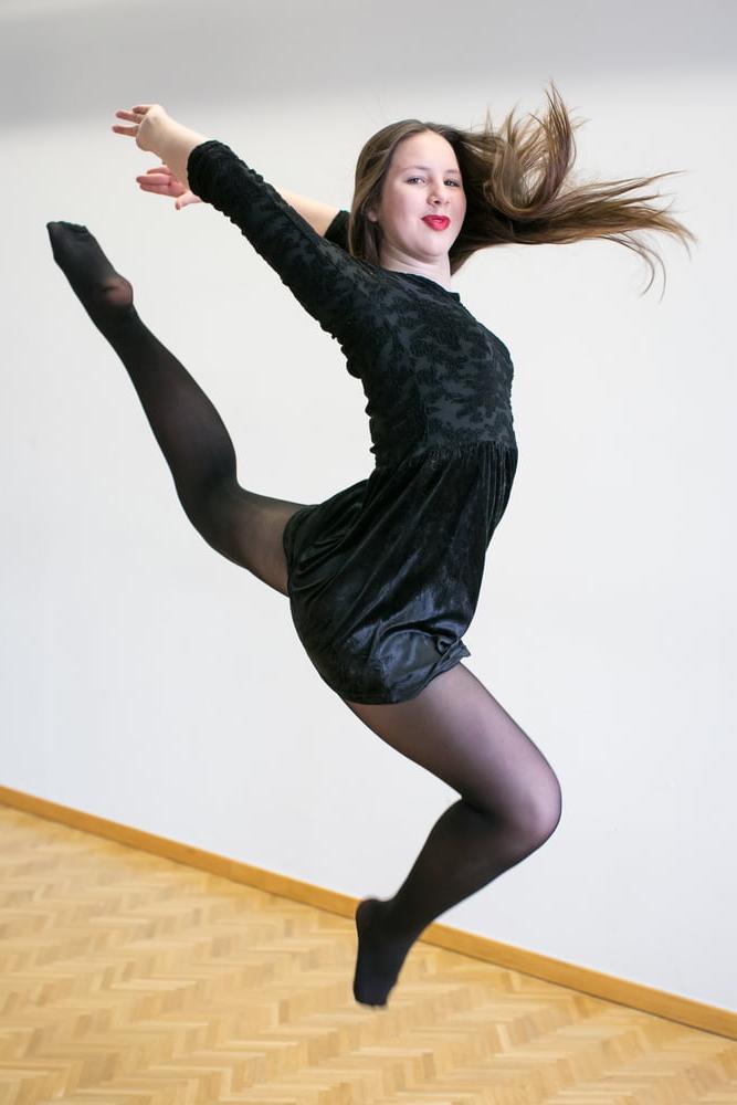 23P Student Portraits in Pantyhose