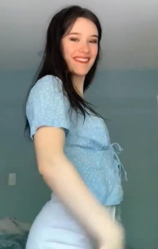 25P Tiktok girls..sexy little things