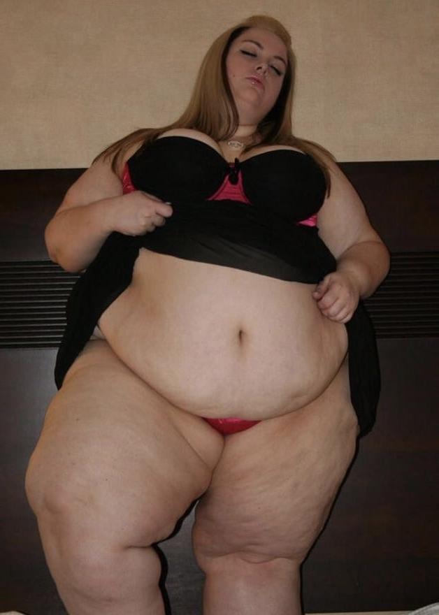 25P Fat Bellies I Wanna Rub My Dick On