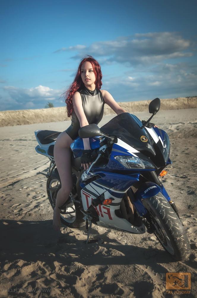 25P DHM - Swimsuit &amp; Motorcycle