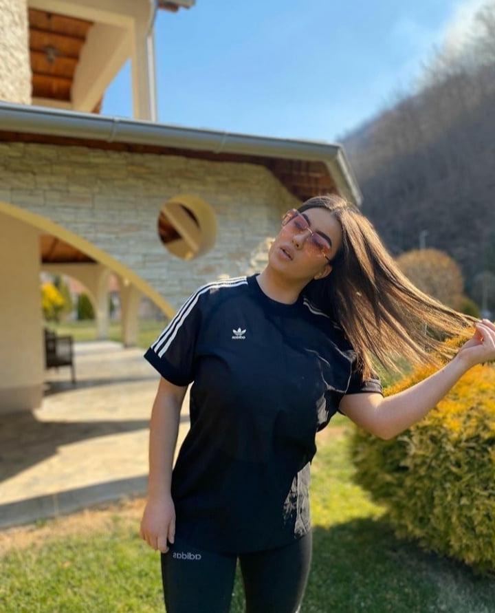 23P Serbian Amina B.