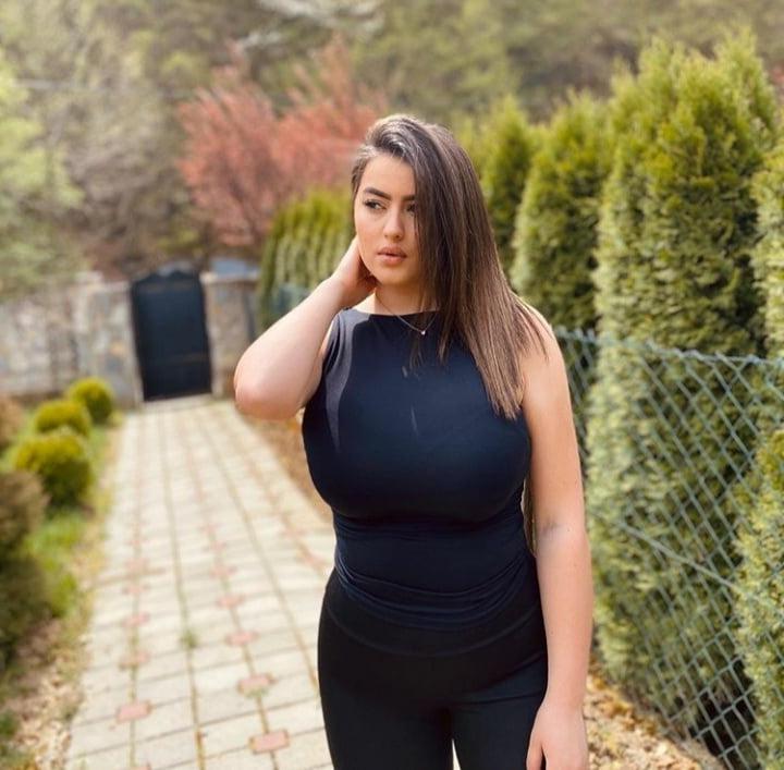 23P Serbian Amina B.