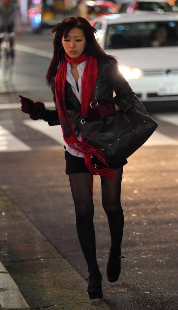 25P Street Pantyhose - Real Life Asian Cunts in Tights
