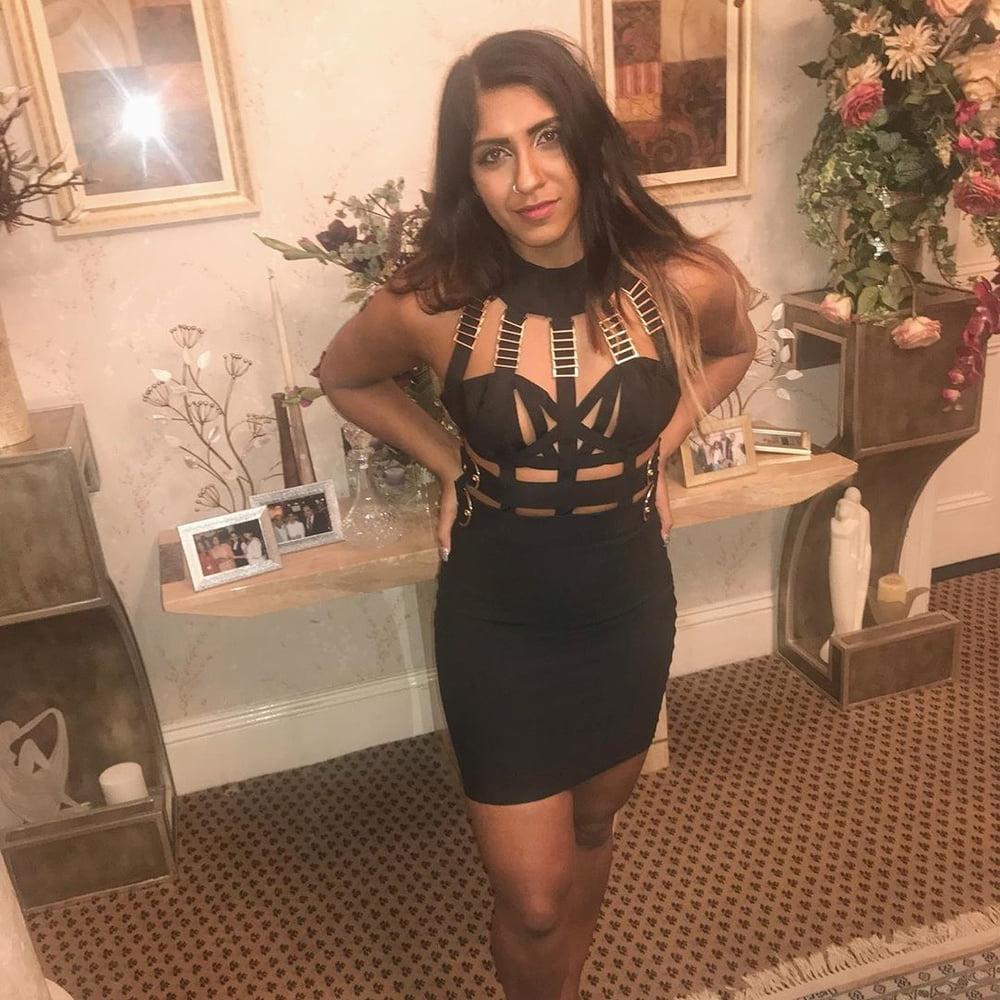25P Saifa dirty Asian cock whore