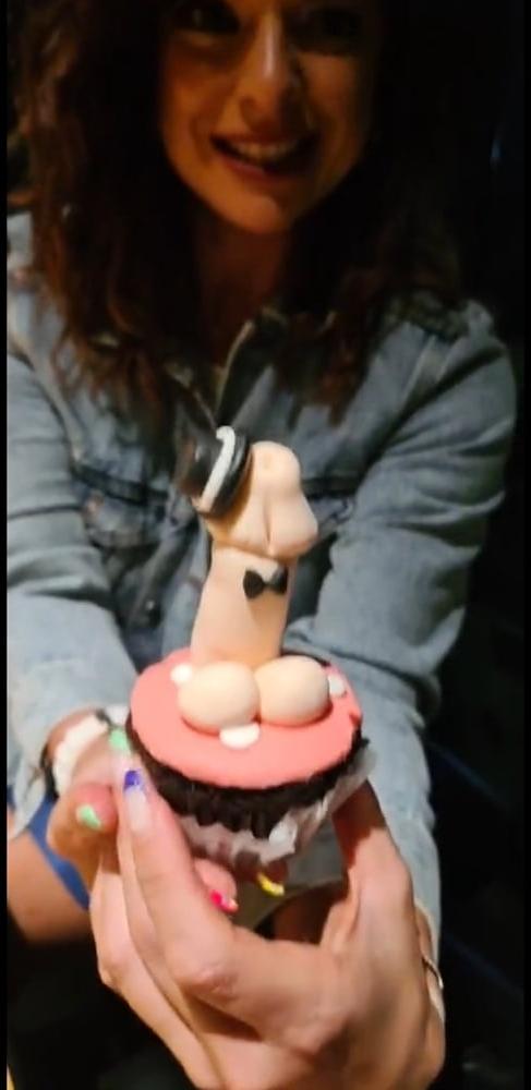 10P Lilly Stefanova blowjob lessons on a sweet dick cake