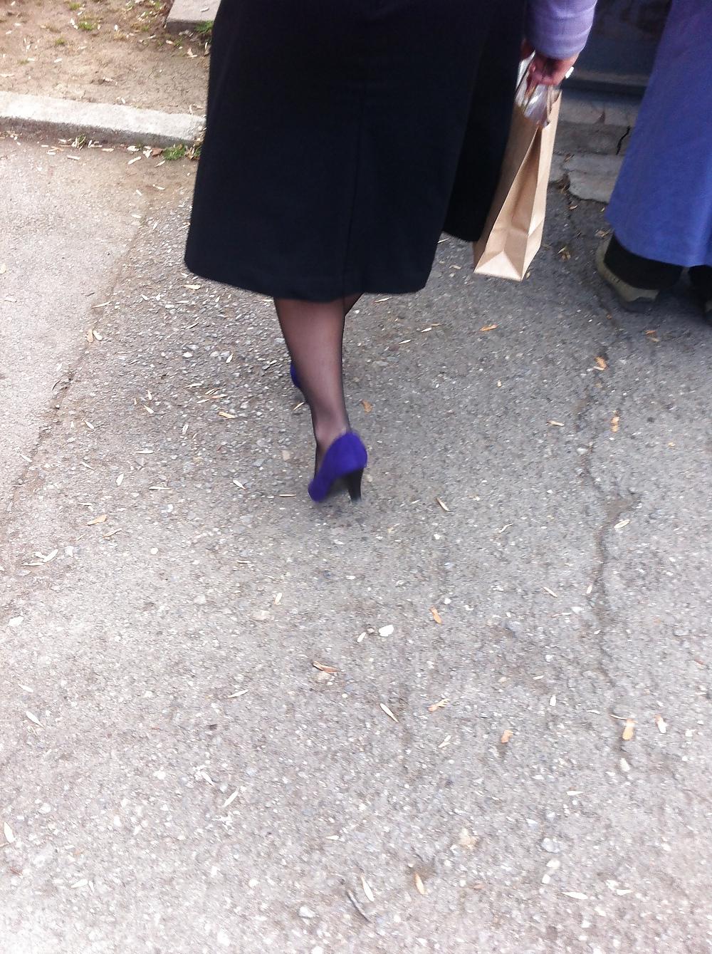 11P Great street blue shoes