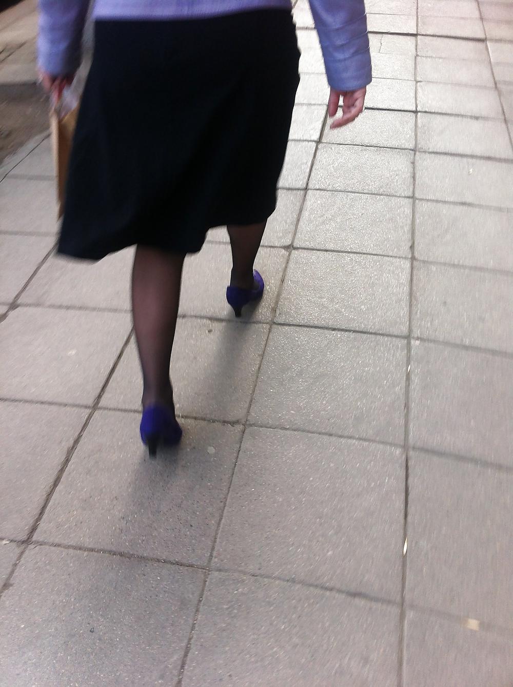 11P Great street blue shoes