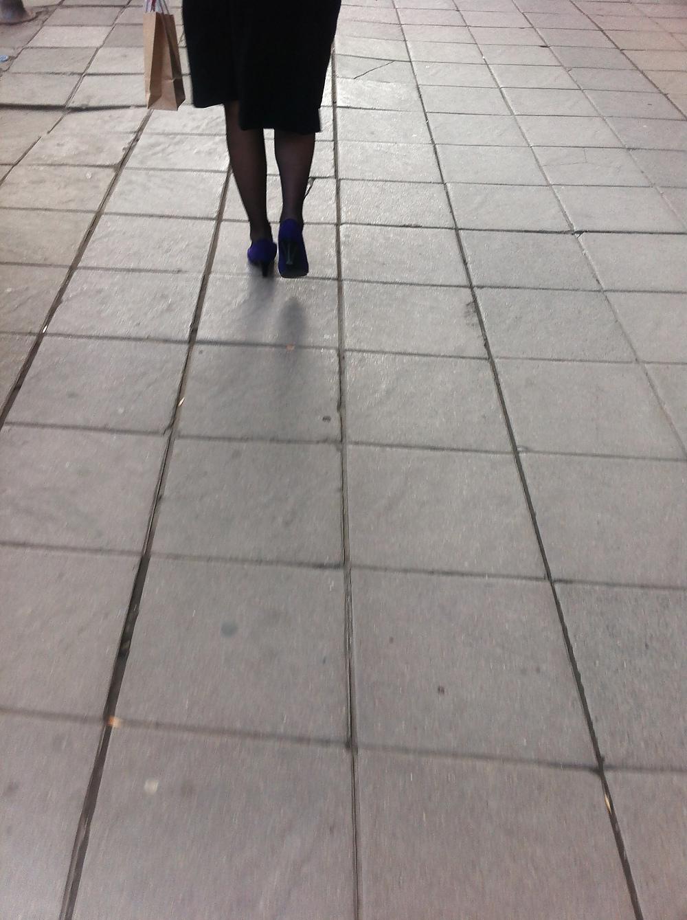 11P Great street blue shoes