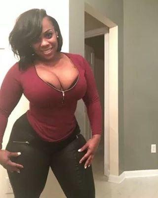 25P Busty Black Babes Vol. 13