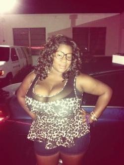 25P Busty Black Babes Vol. 9
