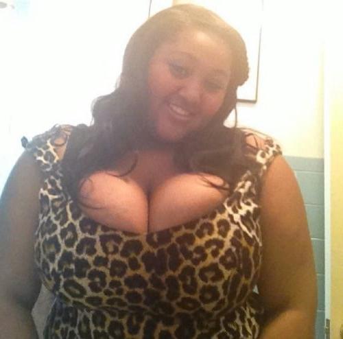 25P Busty Black Babes Vol. 9