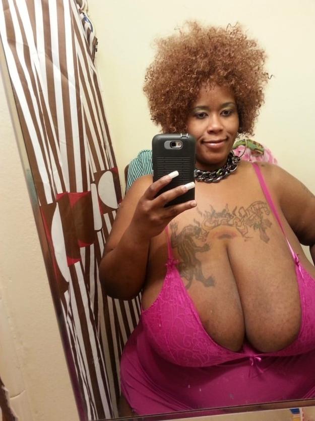 25P Busty Black Babes Vol. 10
