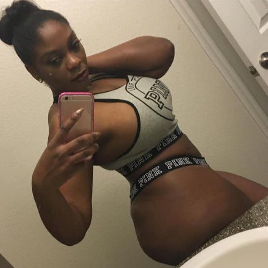 25P Busty Black Babes Vol. 5