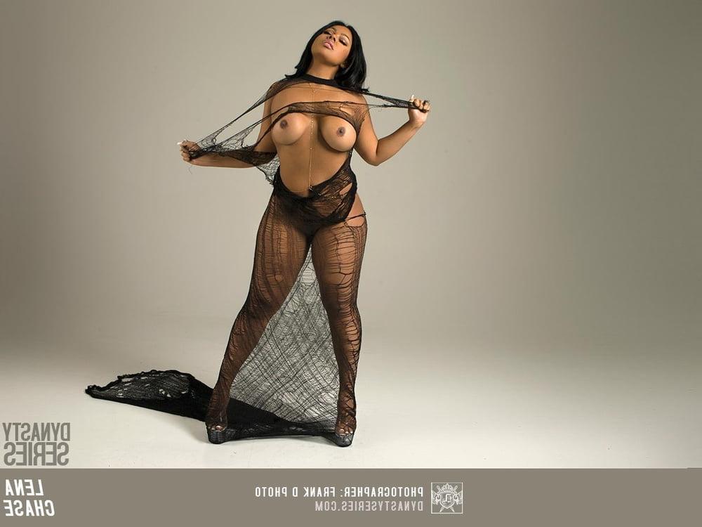 25P Busty Black Babes Vol.