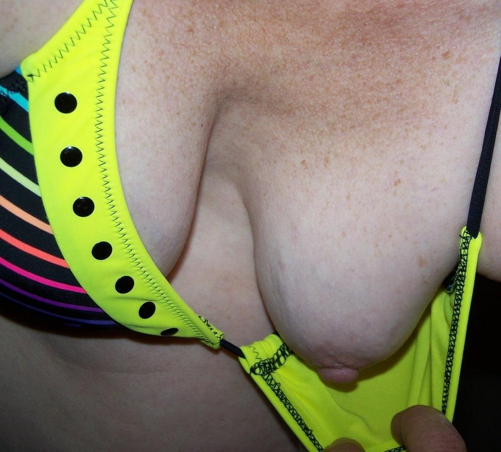 25P Sexy matures in swim suits 8