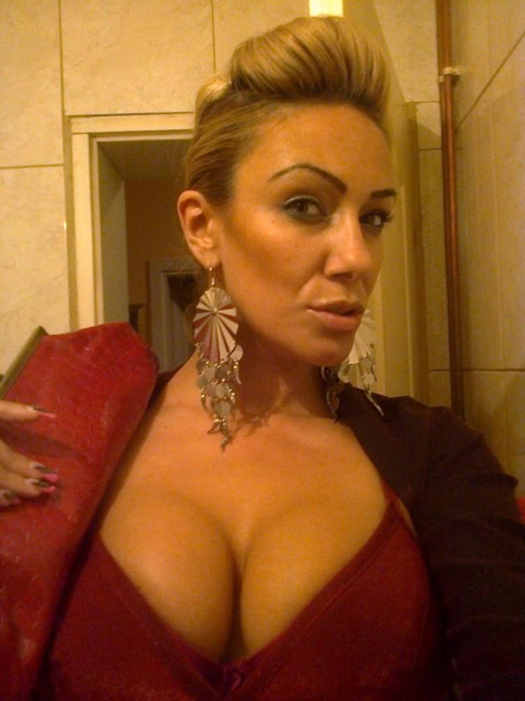 15P Very hot serbian woman