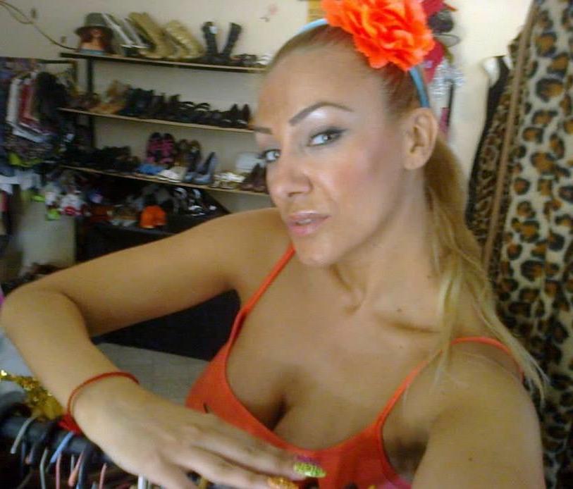 15P Very hot serbian woman